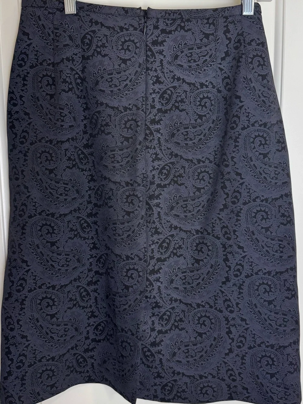 T Milano Size 8 Paisley 2 Piece Skirt Suit Blazer Gray Black Career